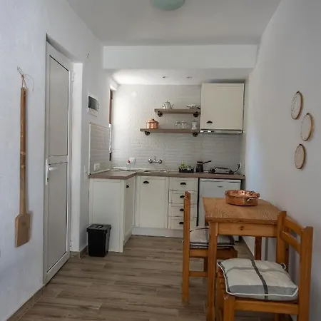 Apartment Mala - μάλα *