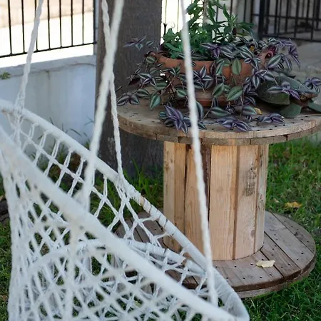 Mala - μάλα Afytos